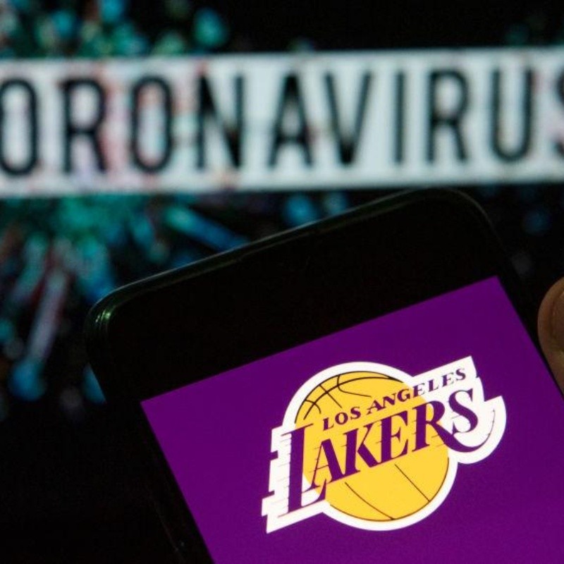 Elogian a los Lakers por devolver millonaria ayuda del gobierno