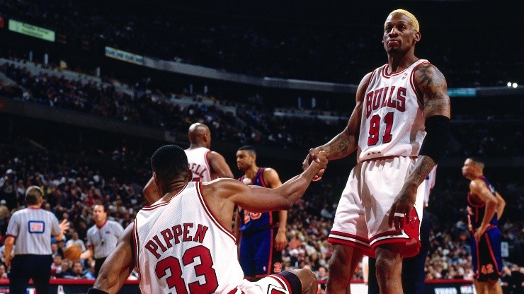 Dennis Rodman le tendió la mano a Scottie Pippen