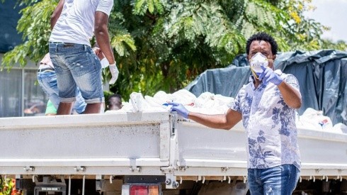 Leyendas dominicanas de la MLB realizan donación para lucha contra Coronavirus