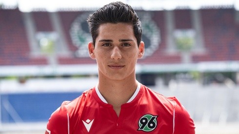 Otro mexicano en la Premier: Soto jugará en Norwich City