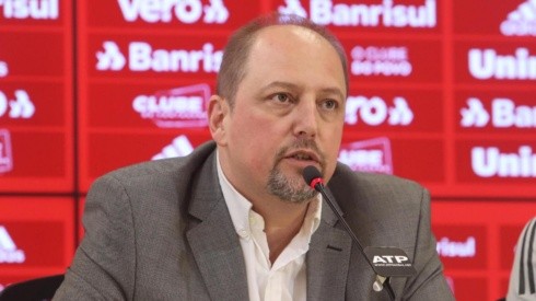 Barcellos relata "benefícios" que Inter traz com folha reduzida na quarentena