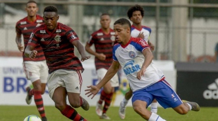 Flamengo dá aumento de salário e eleva multa de Vinícius Júnior para 45 mi  euros