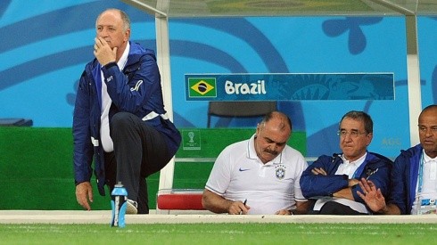 Foto de Felipe Scolari dirigiendo a la Selección de Brasil.