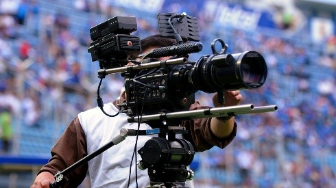 Afición de Cruz Azul pide los juegos sean transmitidos por TV Azteca