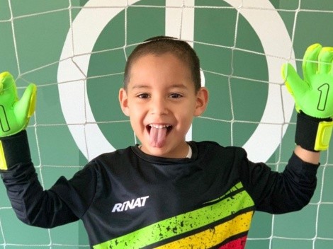 ¡De futbolista a diseñador! Rodolfo Cota sorprende transformando el cuarto de su hijo en arco de futbol