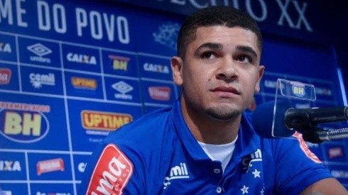 Cruzeiro é pego de surpresa com decisão da Fifa sobre "caso Denilson"