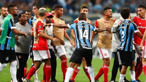 Conmebol divulga punições de Gre-Nal da Libertadores