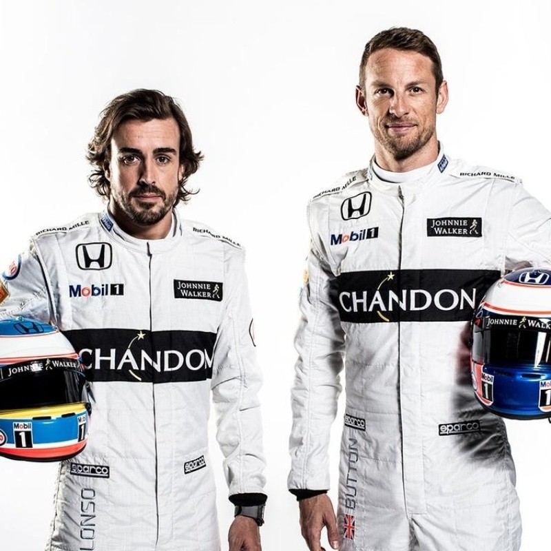 Video: vibrante Alonso vs. Button en las 500 millas virtuales de Indianapolis