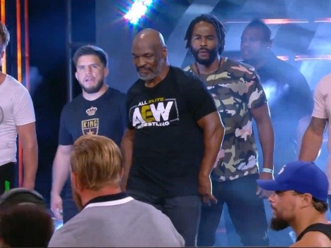 La sorpresiva aparición de Mike Tyson en programa de lucha libre