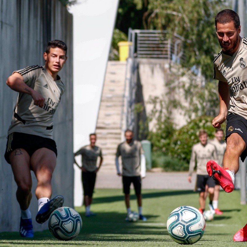 Video: 81 días después, James y el Real Madrid entrenan con el grupo completo