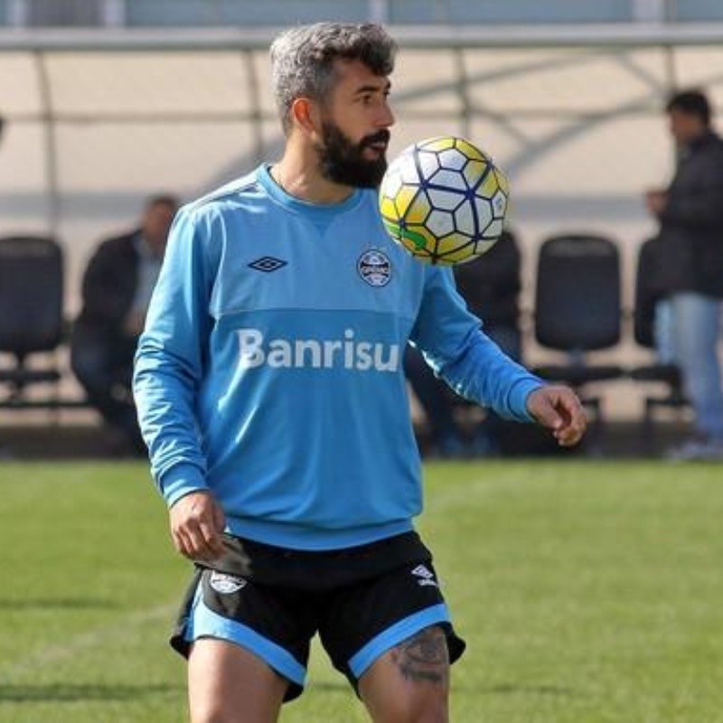 Douglas detalha os bastidores da saída de Roger Machado no Grêmio