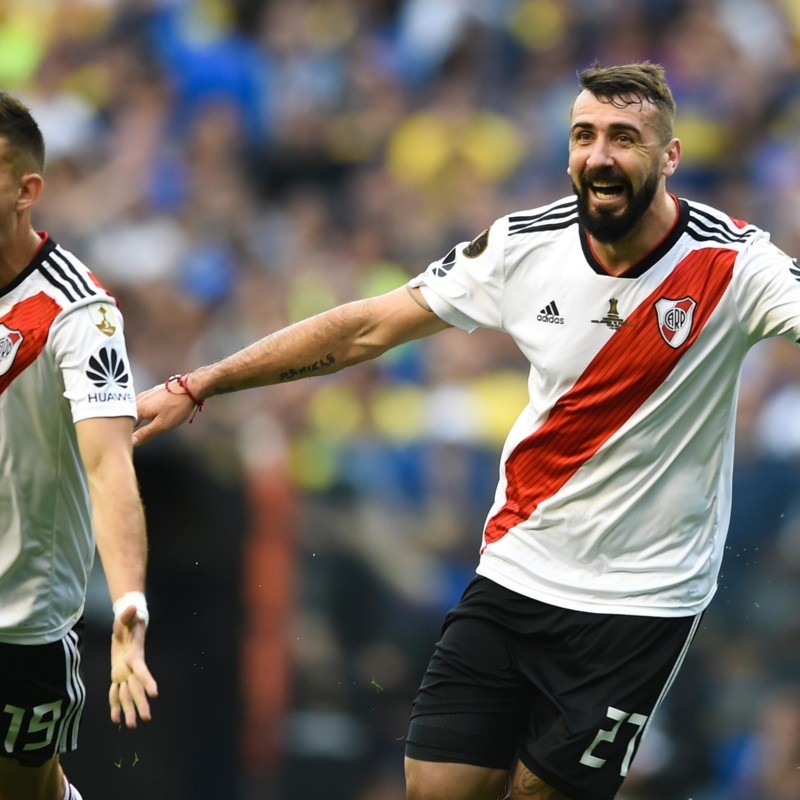 Están sin ropa: el tuit de River por el cumple de Pratto