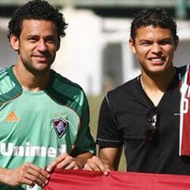 Interação de Fred e Thiago Silva agita torcida do Flu