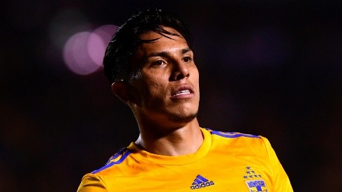 Cuánto dinero le ingresaría a Tigres por la salida de Carlos Salcedo