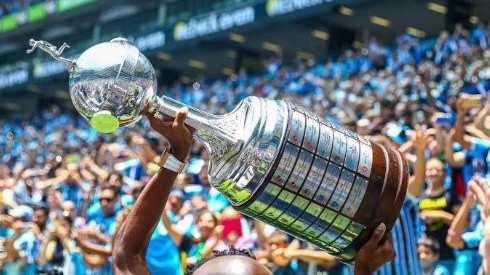 A Libertadores voltará em 2020, torcedor gremista?