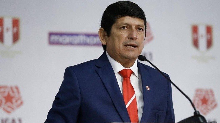 Agustín Lozano es el presidente de la FPF.