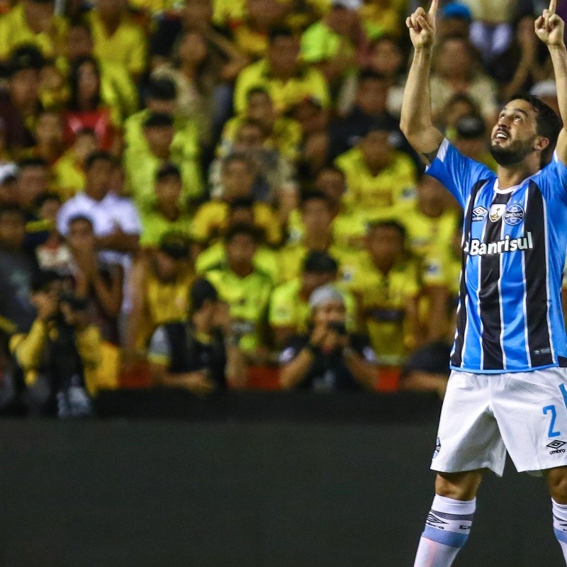 Edilson abre o jogo sobre retorno ao Grêmio