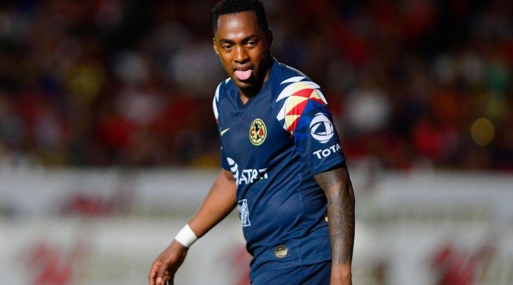 ¿Se convierte en Zorro? Ibarra estaría a un paso de Atlas (Getty Image).