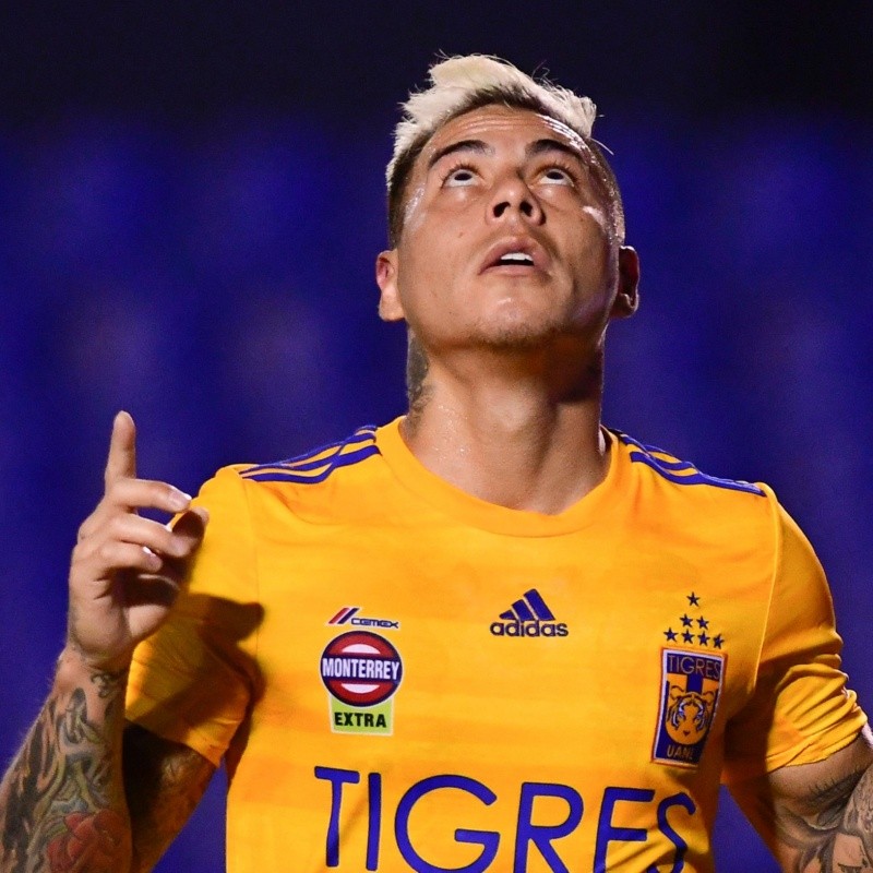 Eduardo Vargas expresó su deseo de continuar en Tigres UANL