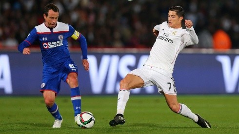 Gerardo Torrado ante Cristiano Ronaldo en el Mundial de Clubes