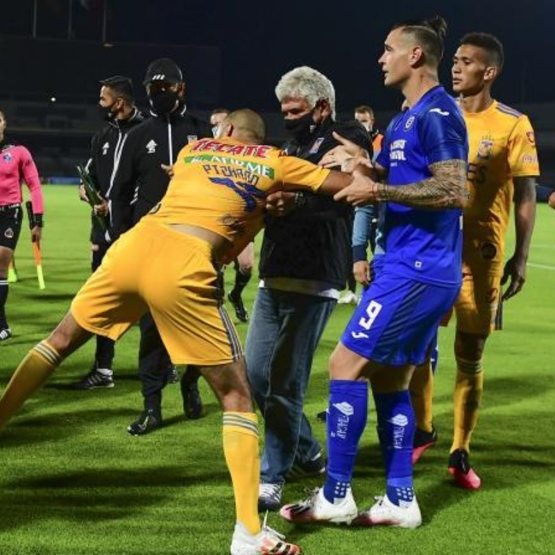 José Luis Higuera destrozó a Tigres por su conducta tras perder con Cruz Azul