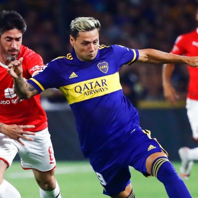 No se va a ningún lado: Mauro Zárate habría aceptado seguir en Boca