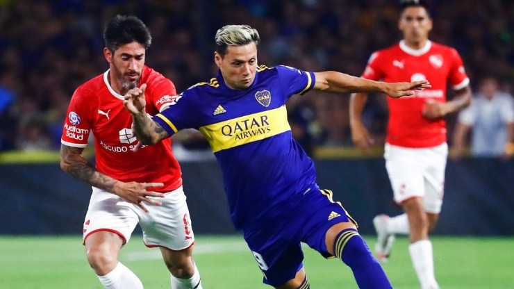 No se va a ningún lado: Mauro Zárate habría aceptado seguir en Boca