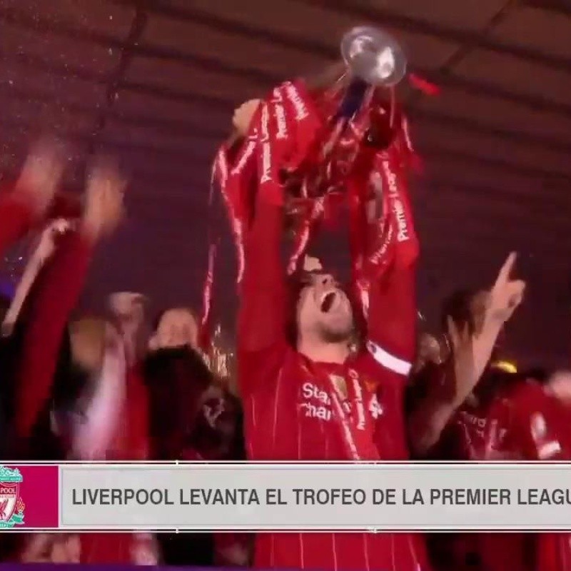 Video: así Liverpool levantó la Premier League por primera vez