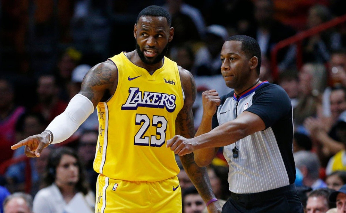 NBA Referee Salary: How Much Do League Officials Make?