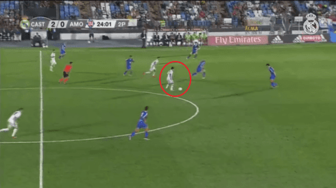 Video: el golazo de mitad de cancha de Sergio Díaz para el Real Madrid
