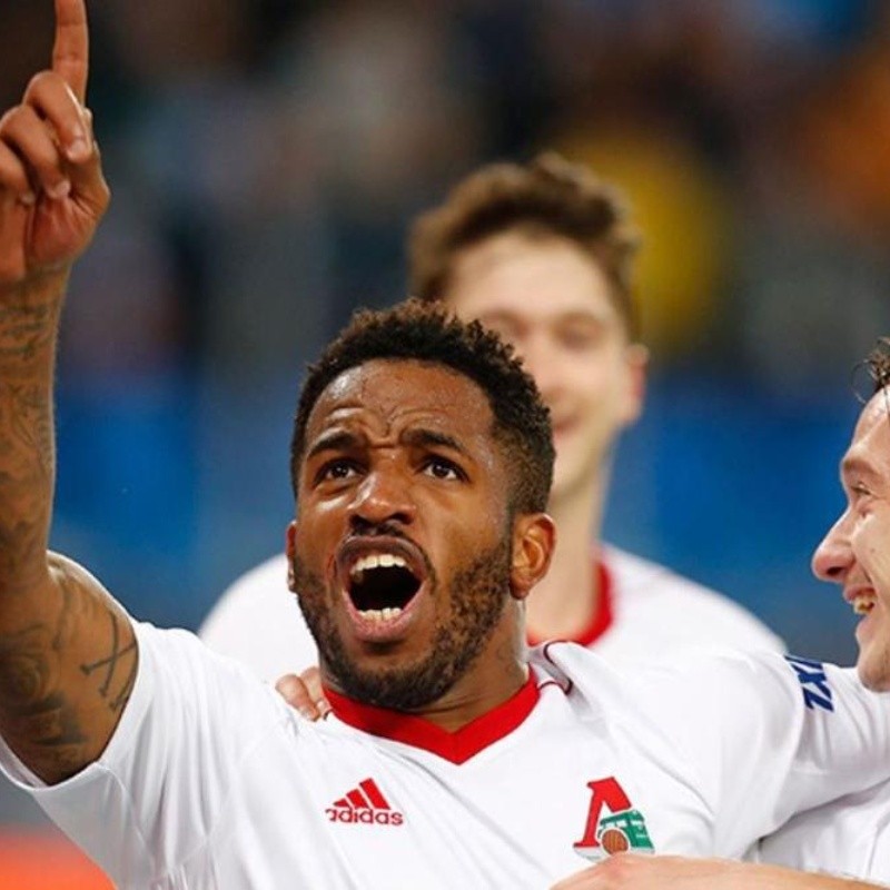 Jefferson Farfán deja el Lokomotiv después no poder llegar a un acuerdo