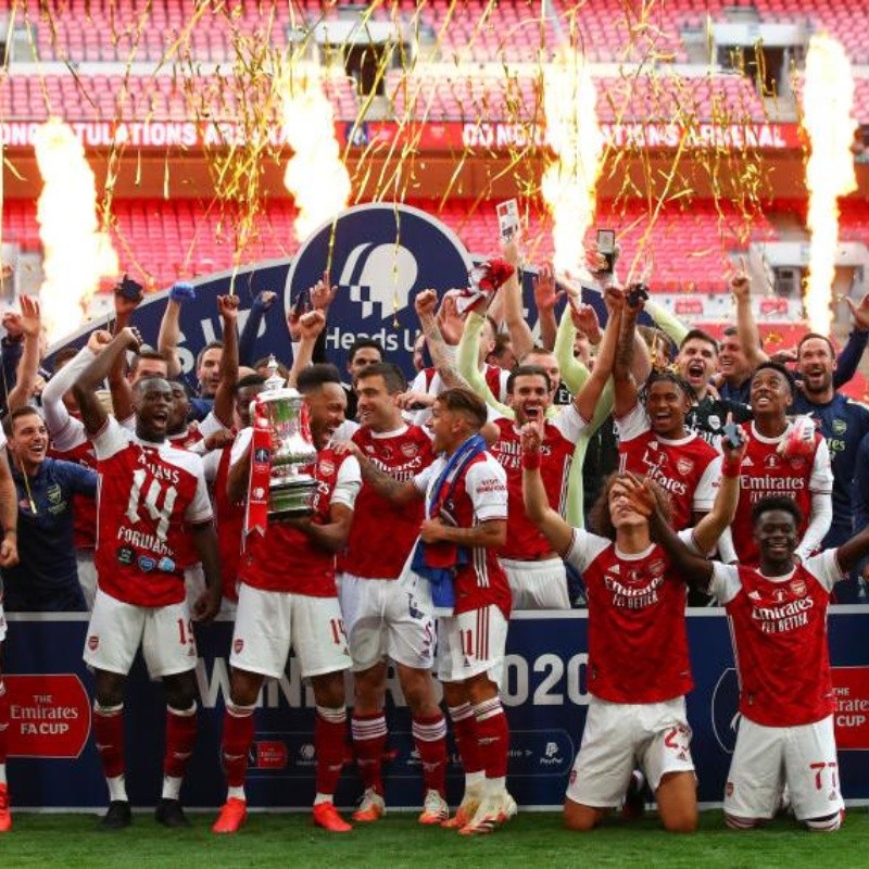 Twitter: Arsenal trolleó a la Premier League