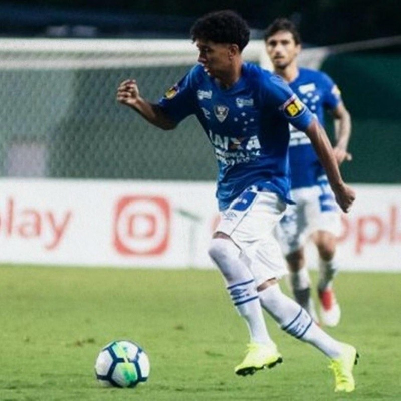 Alejandro Viniegra, el mexicano que la rompe en Cruzeiro