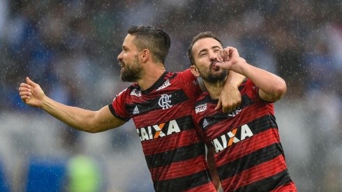 Com virose, meia do Flamengo é cortado da estreia do Brasileiro