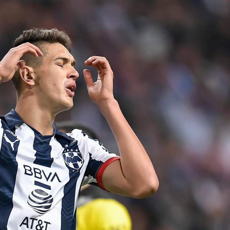 Sufre Monterrey: César Montes será baja por tres semanas