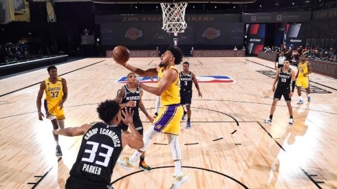Los Lakers siguen de malas en la burbuja de la NBA