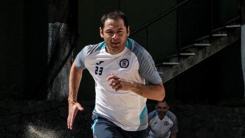 Se acerca el regreso de Pablo Aguilar a las canchas con Cruz Azul