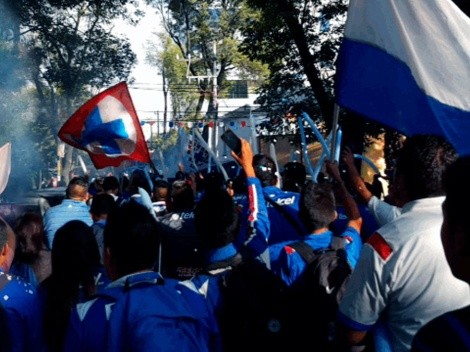 Afición de Cruz Azul prepara caravana hacia el Estadio Azteca
