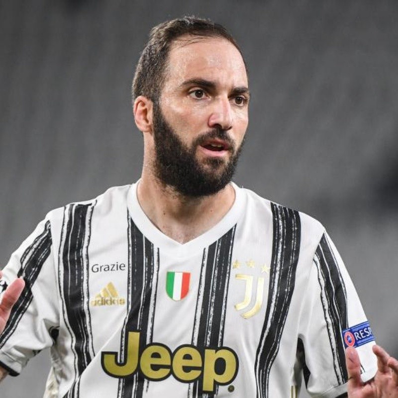 Higuaín, contundente: "Que la Juventus quede afuera ante Lyon es un papelón"