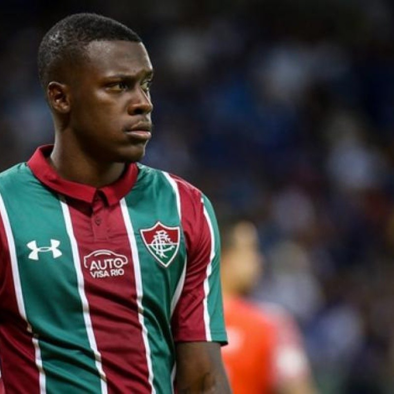 Frazan fica próximo de voltar ao Fluminense