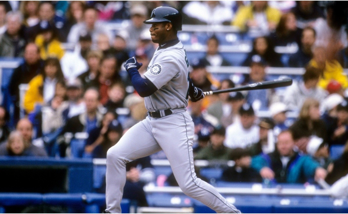 A world where Ken Griffey Jr. didn't hate the Yankees