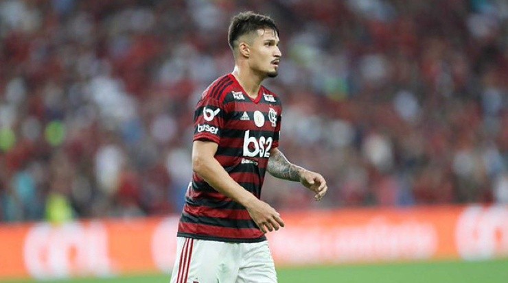 Thuler deve herdar a vaga de Rodrigo Caio na zaga. Foto: Alexandre Vidal/Flamengo