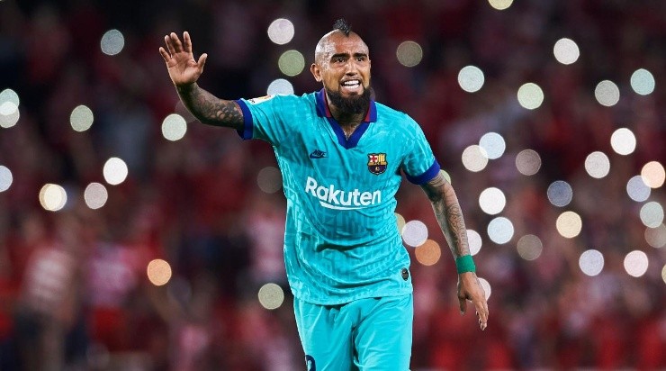 Arturo Vidal reacts during a game