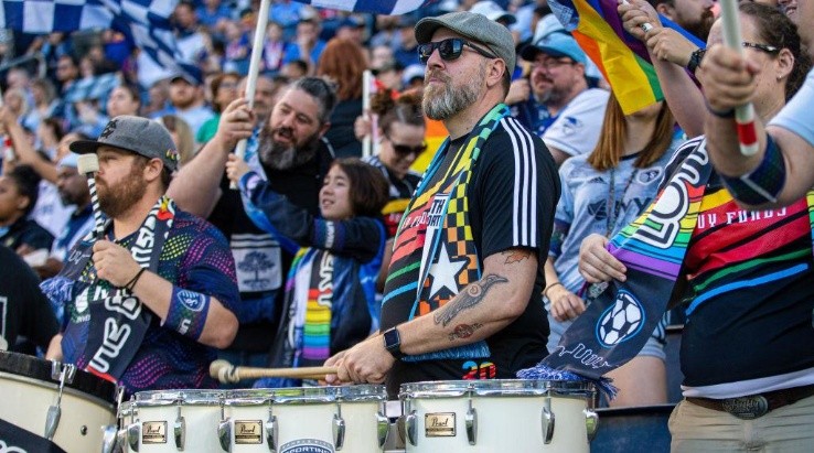 Sporting Kansas City fans prior to the MLS match between the Sporting Kansas City and the LA Galaxy. (Getty)