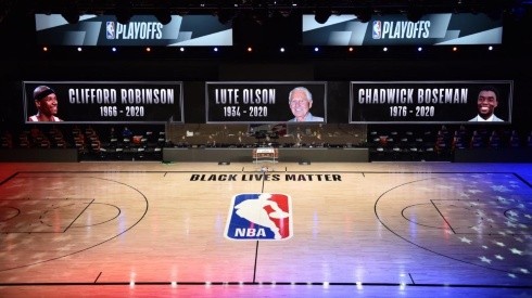 El tributo de la NBA a Chadwick Boseman y Cliff Robinson | Foto: NBA