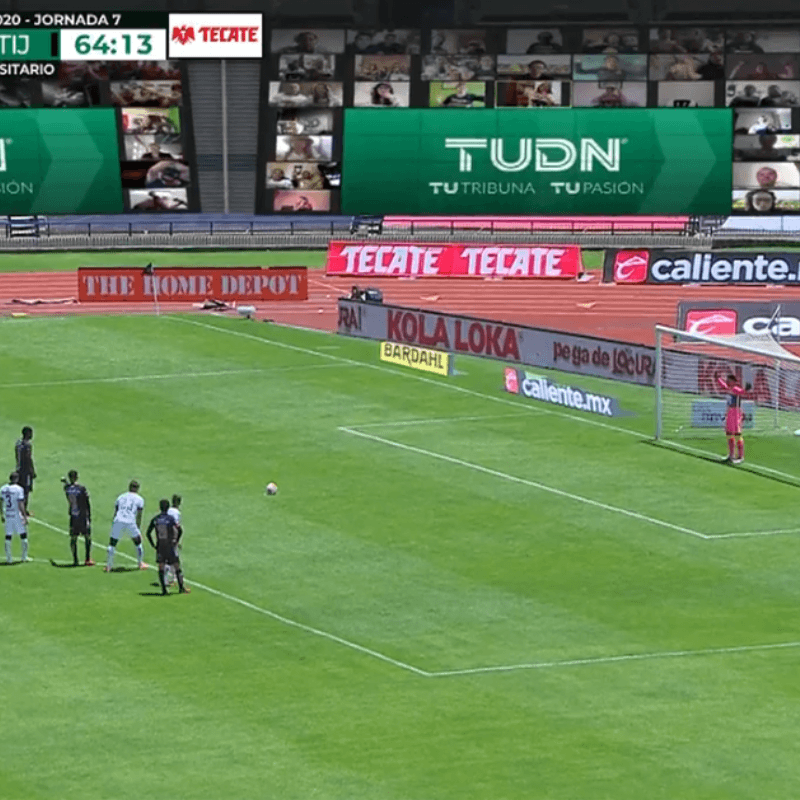 Alfredo Talavera se hizo gigante y atajó un penal para que Pumas continúe 2-0 arriba ante Tijuana