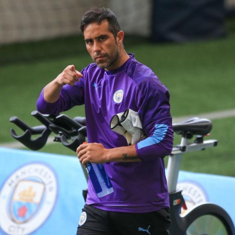 Bravo se va del City y ya fue presentado en su nuevo equipo