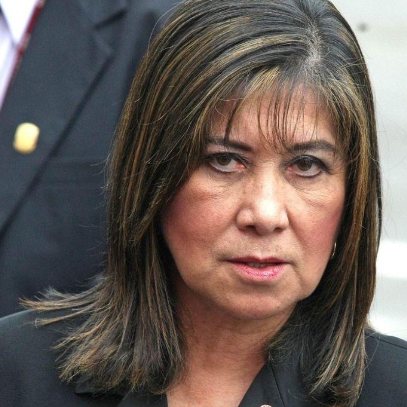 Martha Chávez llamó machista a Vizcarra y disparó contra Milagros Leiva