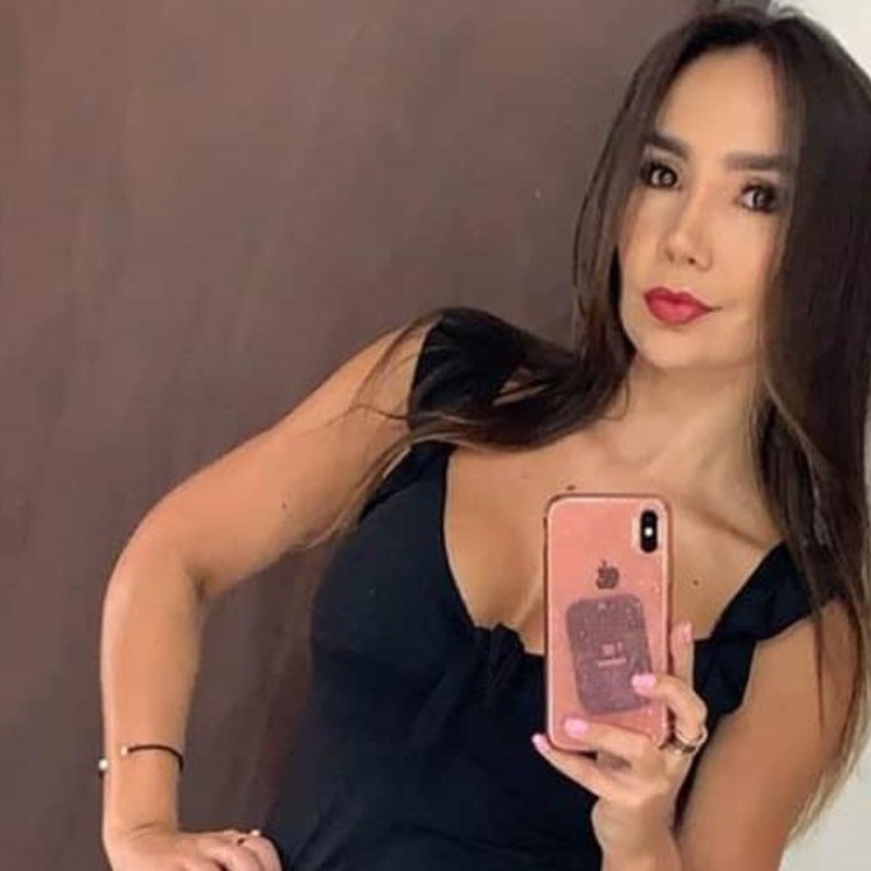 Paola Jara mató de envidia a todas sus seguidoras con su imponente tocador