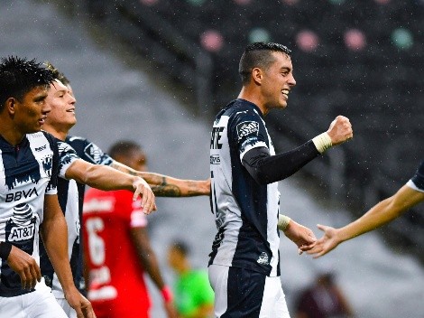 El homenaje de Rogelio Funes Mori a Humberto Suazo tras su gol con Monterrey